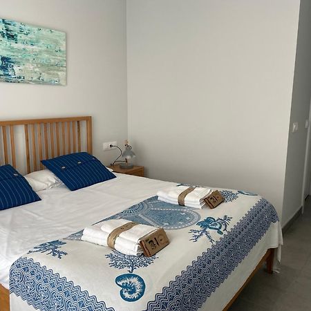 Sunny Penthouse Beach Apartment With Panoramic Views Almuñécar Eksteriør billede