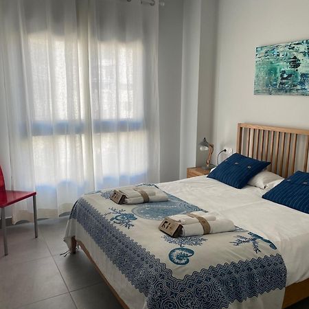 Sunny Penthouse Beach Apartment With Panoramic Views Almuñécar Eksteriør billede