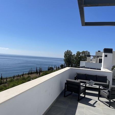 Sunny Penthouse Beach Apartment With Panoramic Views Almuñécar Eksteriør billede