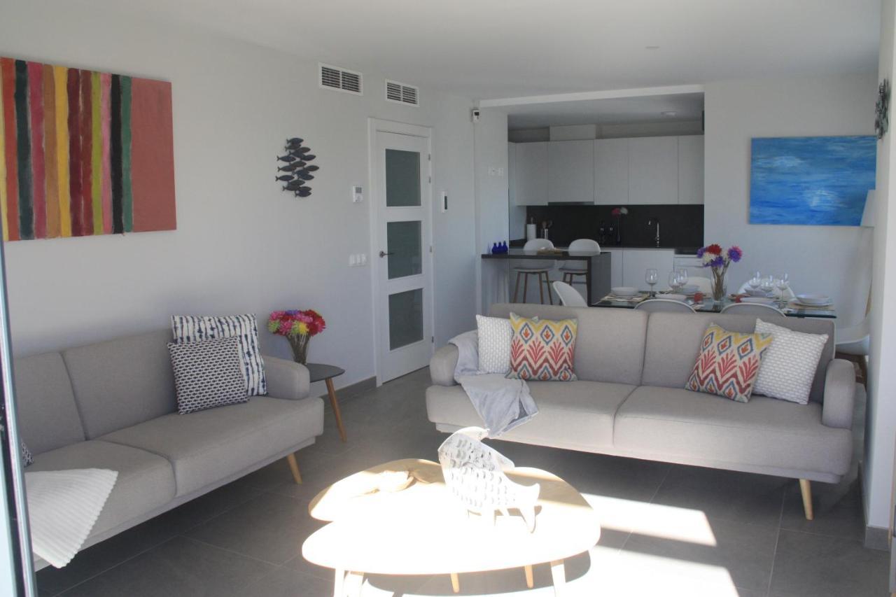 Sunny Penthouse Beach Apartment With Panoramic Views Almuñécar Eksteriør billede