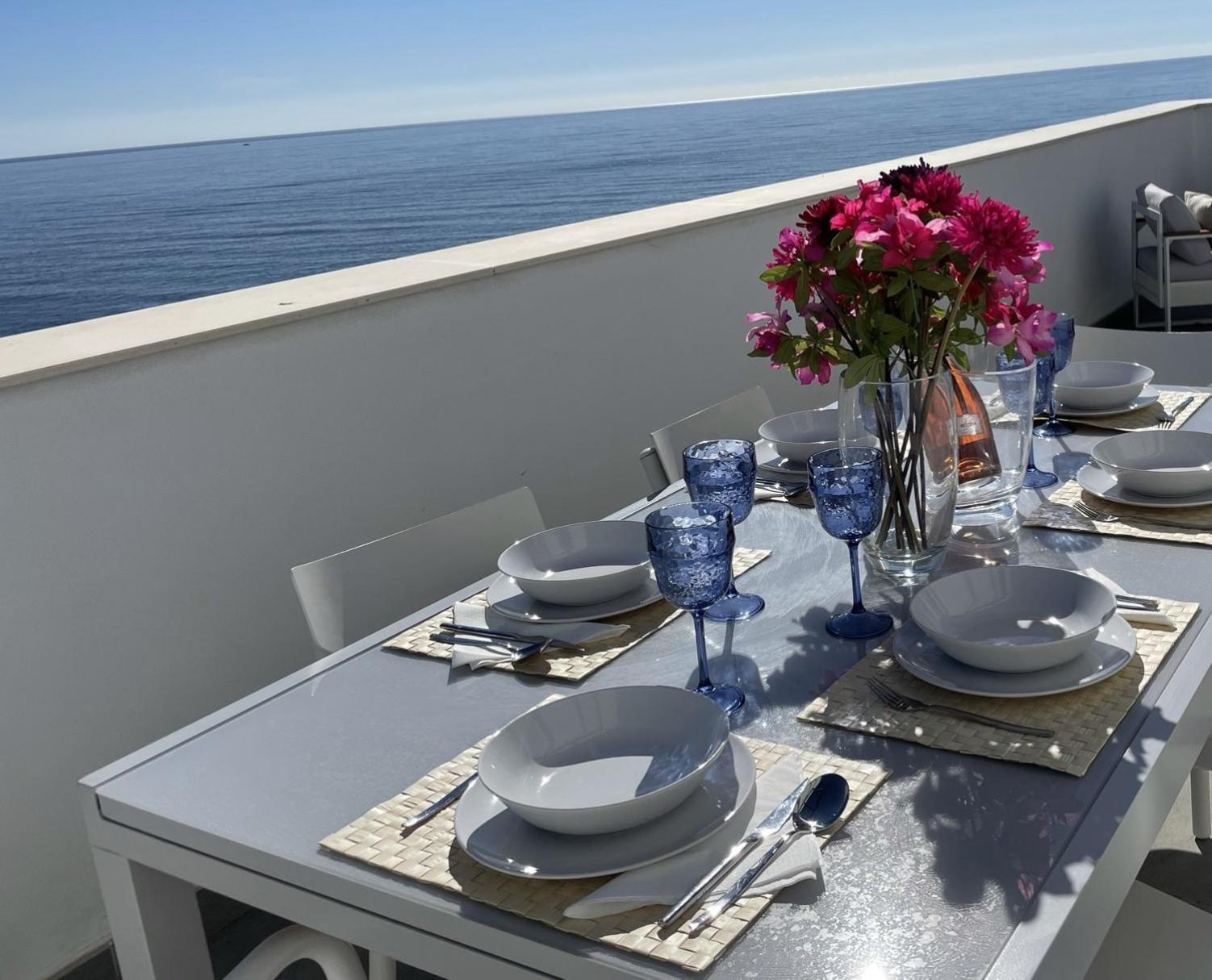 Sunny Penthouse Beach Apartment With Panoramic Views Almuñécar Eksteriør billede